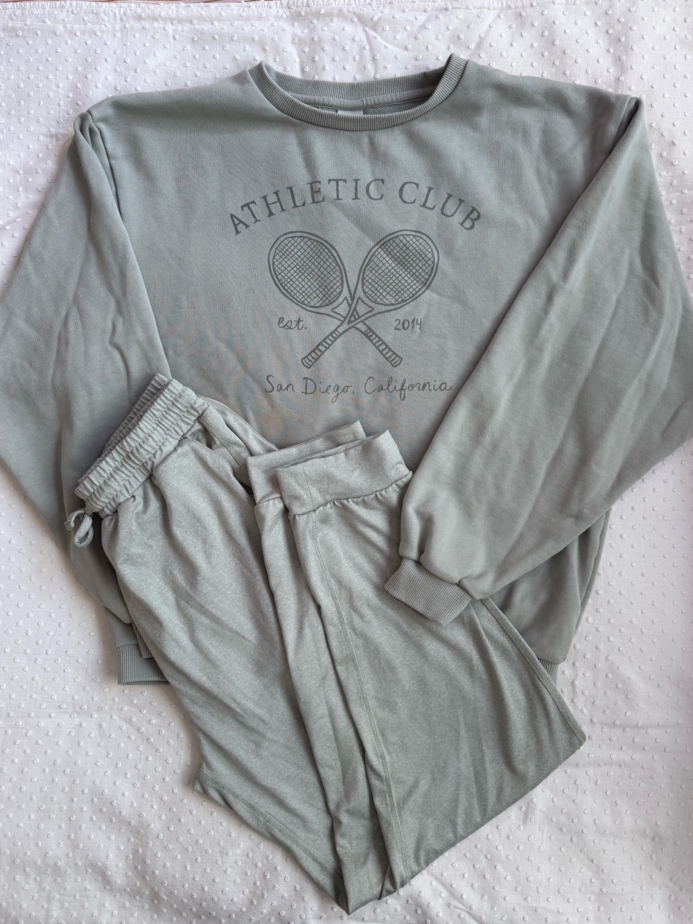 Rylee and Cru Lounge set